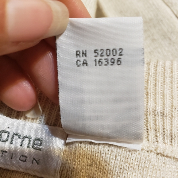 Liz Claiborne Cream A-Line Pleated Skirt - Picture 5 of 5